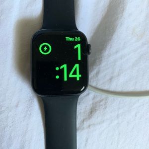 Apple Watch 44m 4th generation